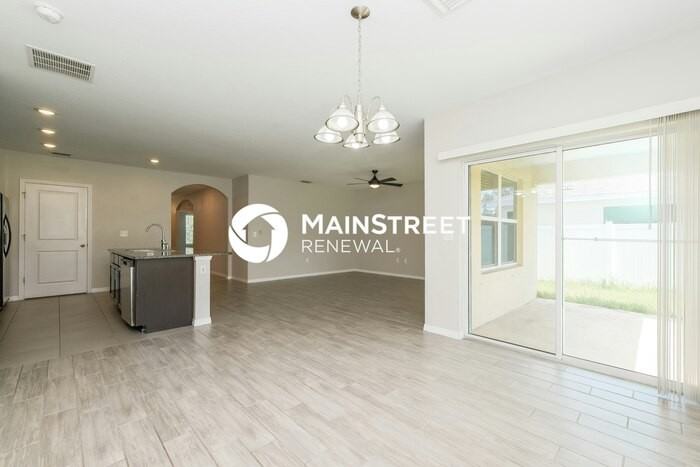 327 Tierra Verde Way - Photo 5 of 17