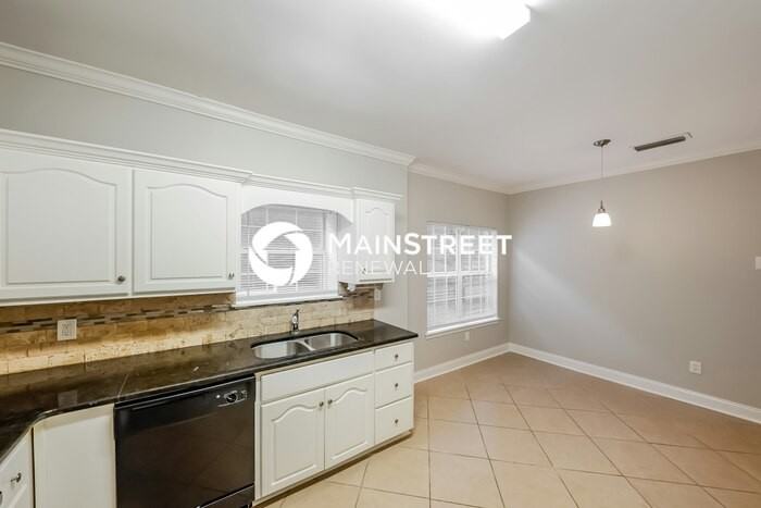 1329 Riverford Cir - Photo 5 of 18