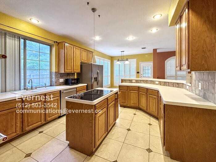 1512 Braided Rope Dr - Photo 2 of 32