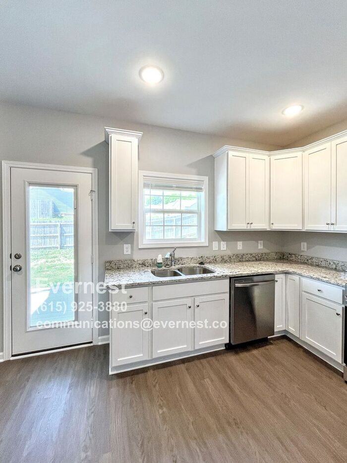 1037 Echo Ridge Road - Photo 4 of 45