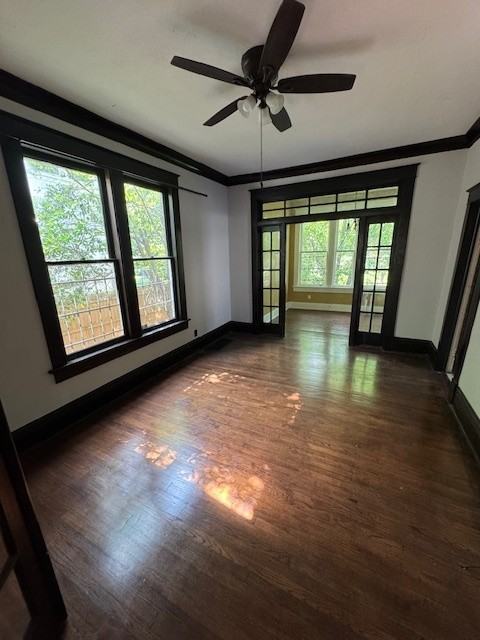 1283 Harbert Ave - Photo 4 of 17