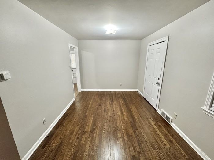 3119 Queensgate Ave - Photo 6 of 19