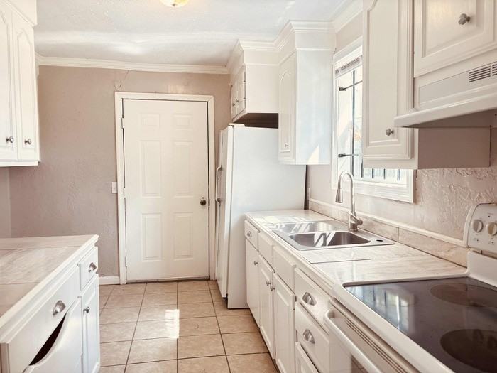 234 Culbertson Ave - Photo 5 of 23