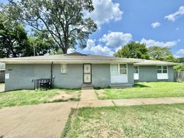 featured image of 1645 Wells Station Rd #8