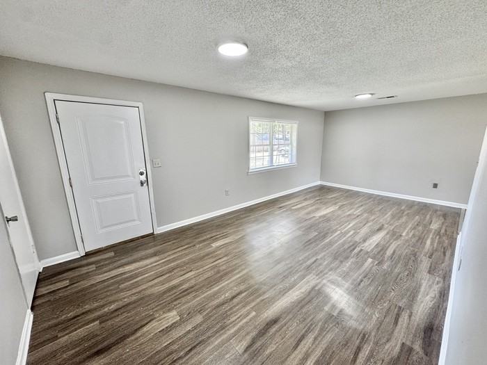 1645 Wells Station Rd #8 - Photo 4 of 8