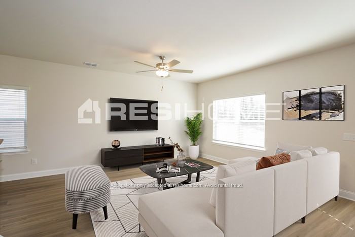 855 Keats Way - Photo 7 of 20