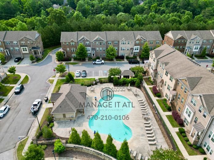 811 Sunset Park Dr - Photo 4 of 40