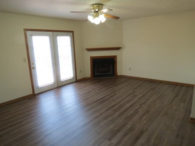 2129 Brett Court - Photo 2 of 18