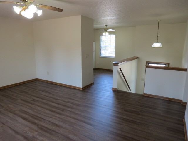 2129 Brett Court - Photo 4 of 18