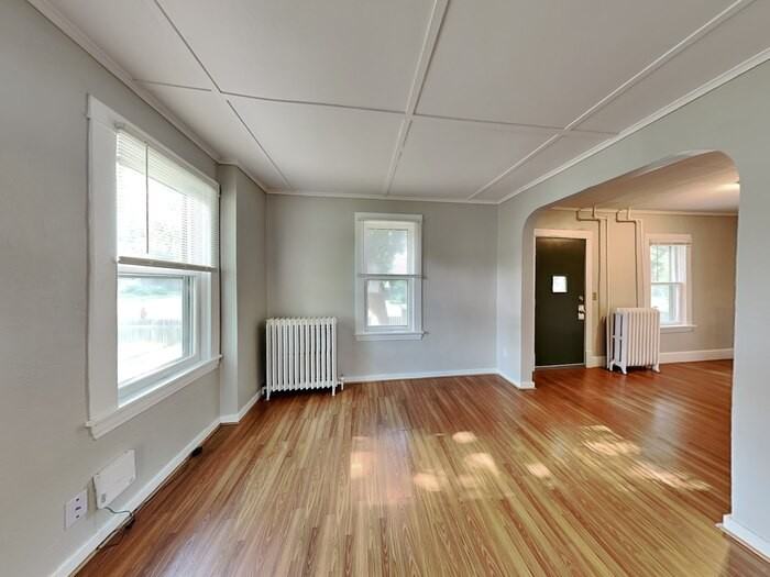 4001 36th Ave S - Photo 6 of 25