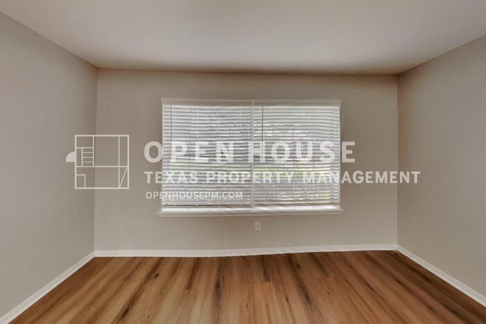 3515 Colmar Way - Photo 7 of 22