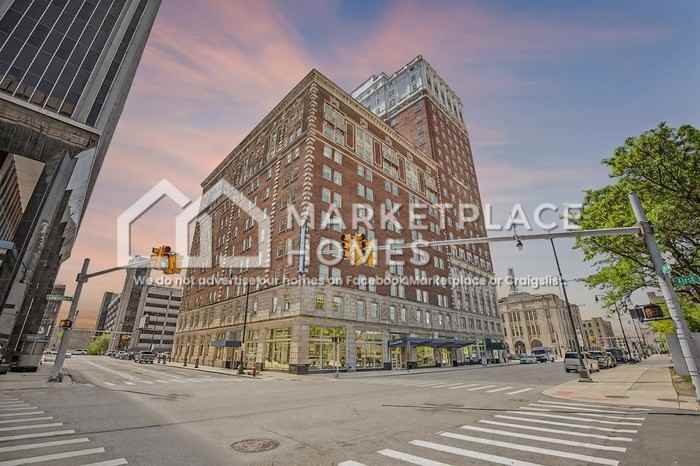 525 W Lafayette Blvd #14E