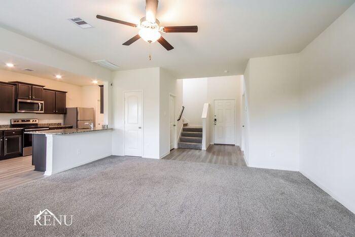 25521 Rose Creek Dr - Photo 5 of 17