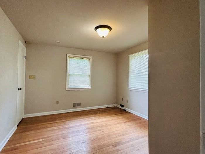 4861 Eastern Ln - Photo 5 of 21