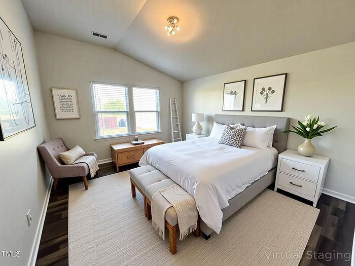 1208 Windrose Dr - Photo 4 of 7