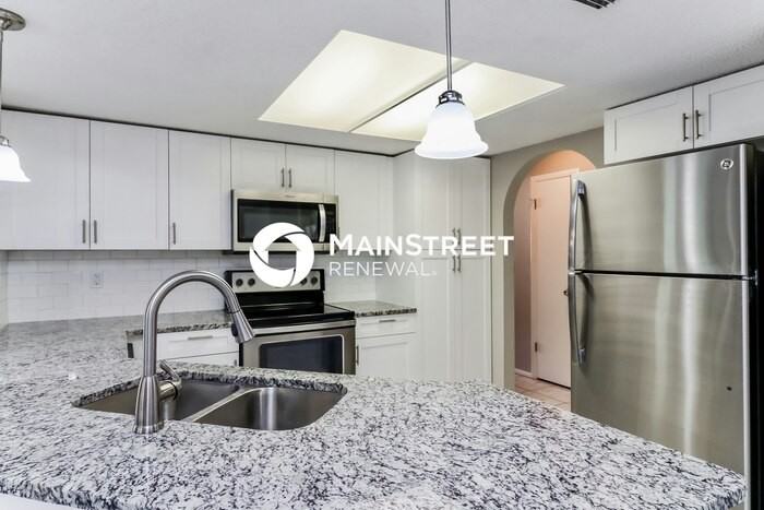 4211 Montano Avenue - Photo 6 of 16