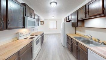 featured image of 1100 Pleasant St #6