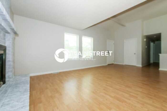 5918 Northwest 66th Terrace - Photo 5 of 18