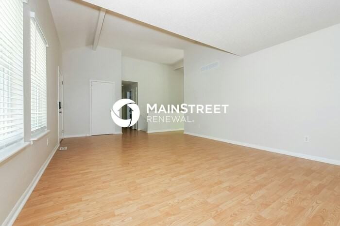 5918 Northwest 66th Terrace - Photo 6 of 18