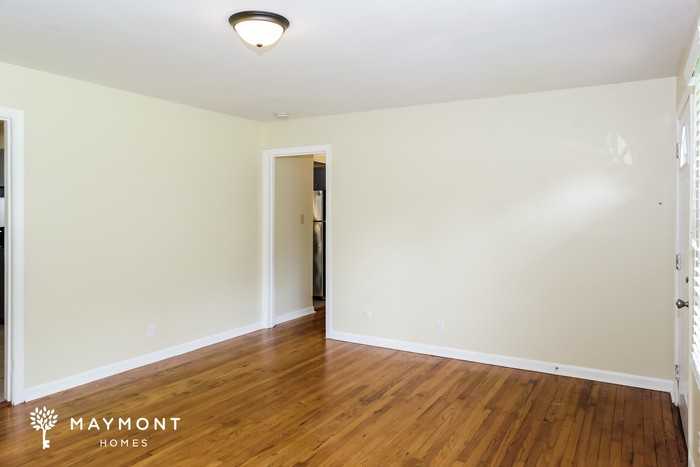4610 Rutledge Dr Nw - Photo 4 of 15