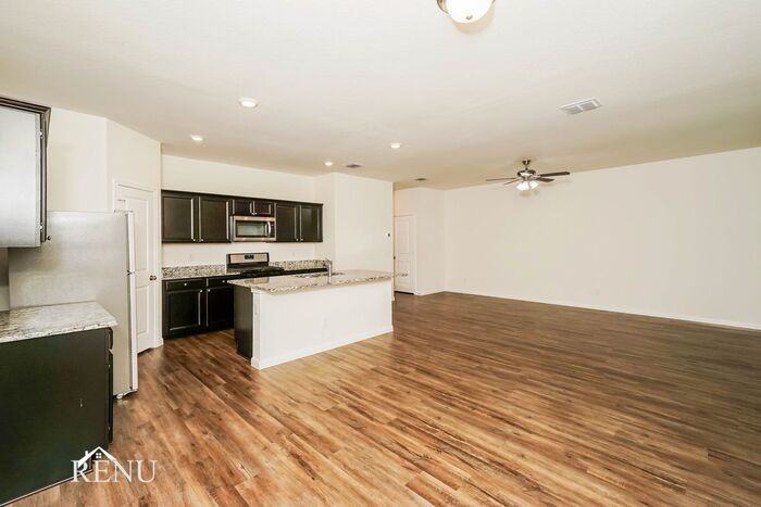 5015 Firefly Hls - Photo 5 of 18