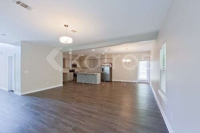 11413 Crimson Ridge Rd - Photo 2 of 22