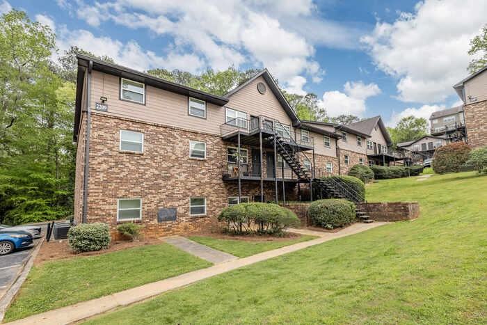 2217 Briarcliff Rd Ne #2207-05 - Photo 7 of 28