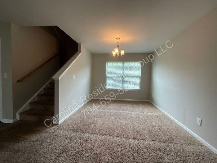 3817 Hope Marian St - Photo 5 of 21