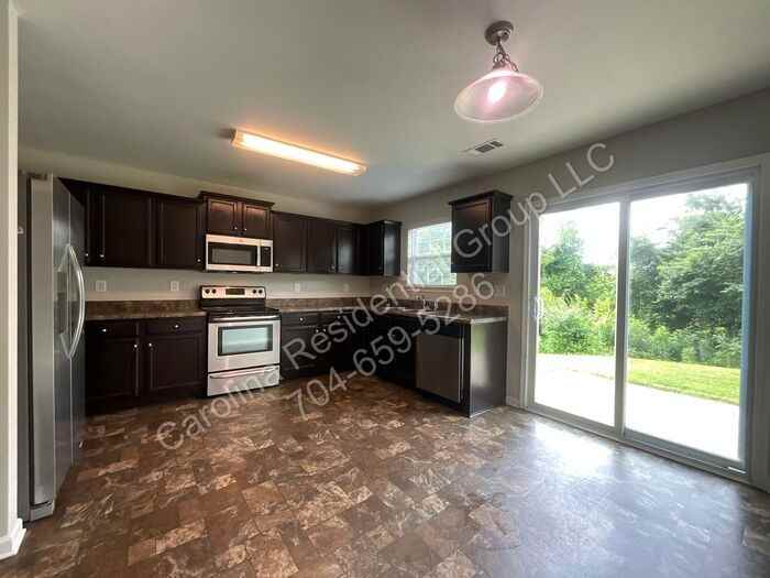 3817 Hope Marian St - Photo 7 of 21