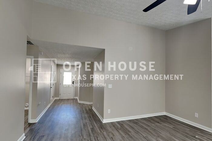 121 Clarion Rd - Photo 4 of 22