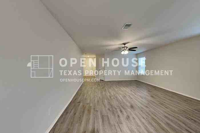 12700 Harvest Grove Dr - Photo 5 of 20