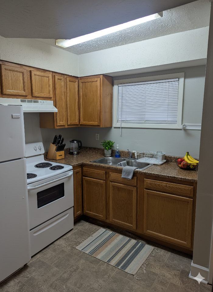 1844 Augusta Dr #32 - Photo 2 of 6
