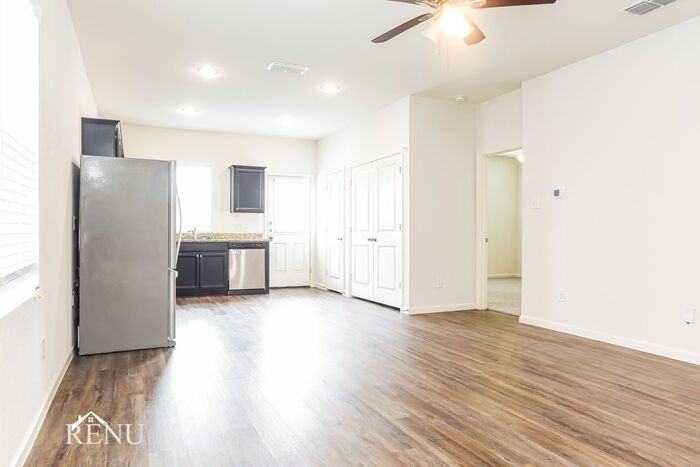 6034 Mojave Dr - Photo 5 of 18