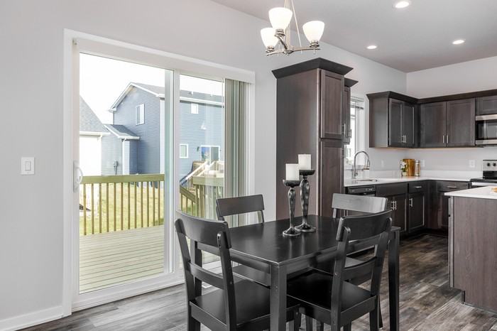 16637 Goodman Dr - Photo 7 of 21