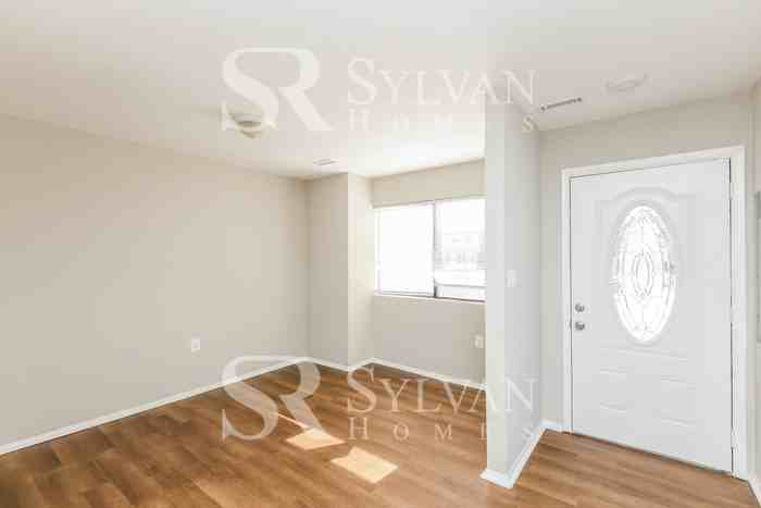 6 Pineknot Ct - Photo 4 of 16