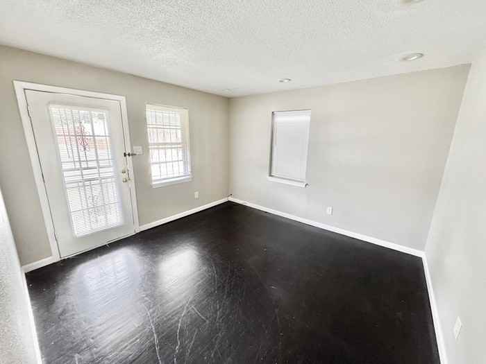 1766 Eldridge Ave - Photo 3 of 16