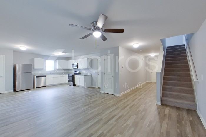 10 Plymouth Ct - Photo 5 of 22