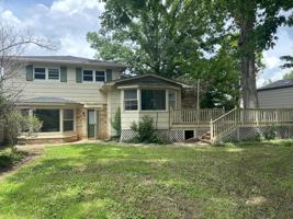 featured image of 2109 Villaret Dr Sw