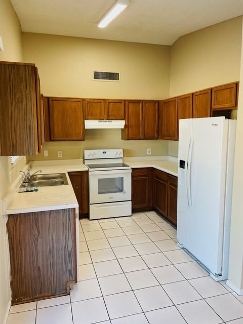 1610 West Denning Court - Photo 6 of 15