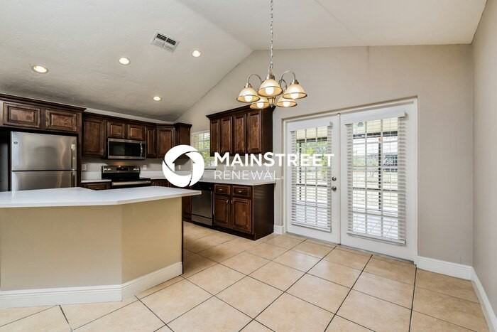 620 Se 11th Ave #11th - Photo 6 of 16