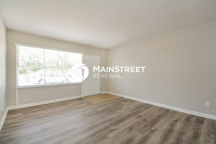 1933 East Fayette Vista - Photo 3 of 16