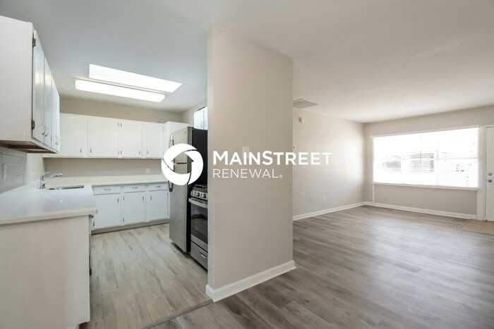 1933 East Fayette Vista - Photo 4 of 16