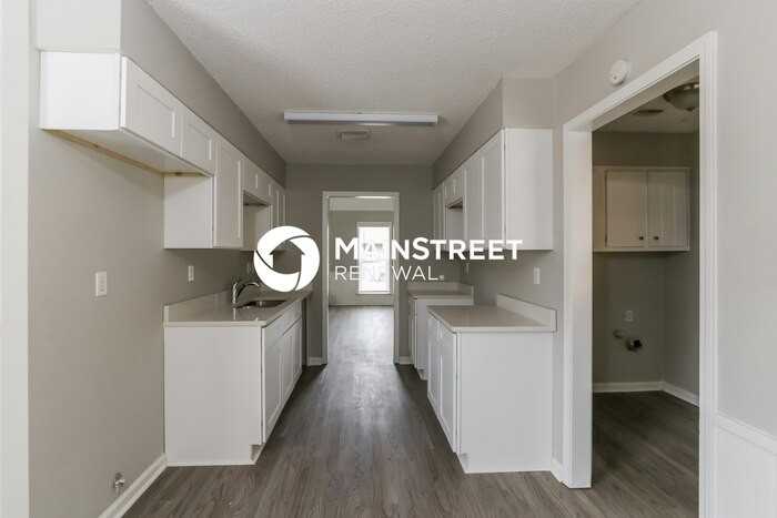 4652 Benoit Drive - Photo 6 of 16