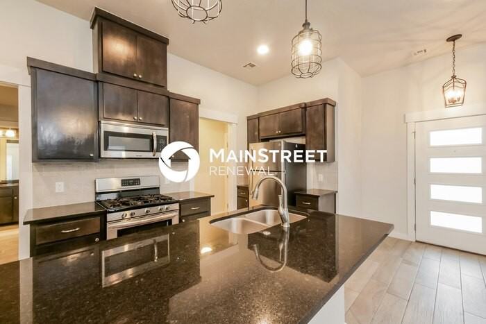 508 Northwest 179th Circle - Photo 6 of 17