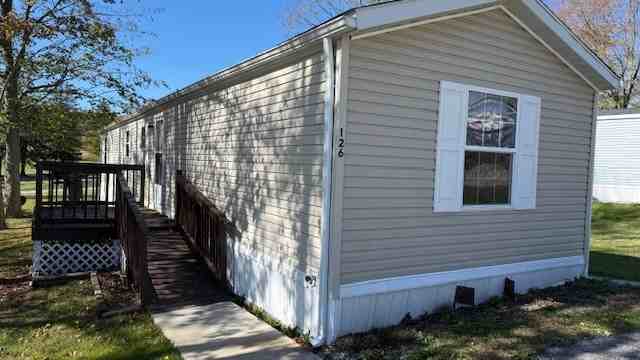 126 Sunflower Lane - Photo 3 of 28