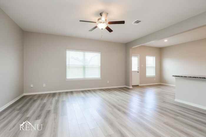 10538 Copper Ridge Dr - Photo 5 of 17