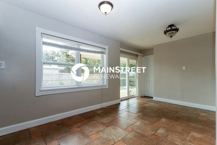 104 Ramona Cir - Photo 3 of 16