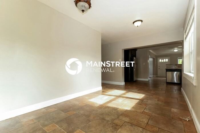 104 Ramona Cir - Photo 4 of 16