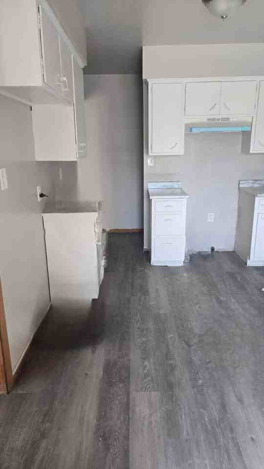 1157 Wright St - Photo 4 of 12