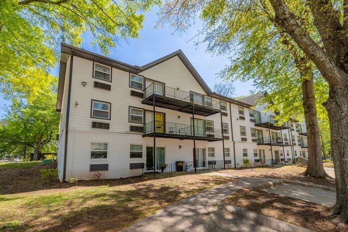 2006 Northlake Pkwy #2006-15 - Photo 3 of 30